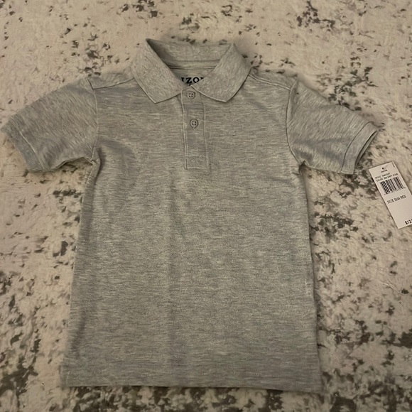 Brand new collar top for young tot - Picture 3 of 4